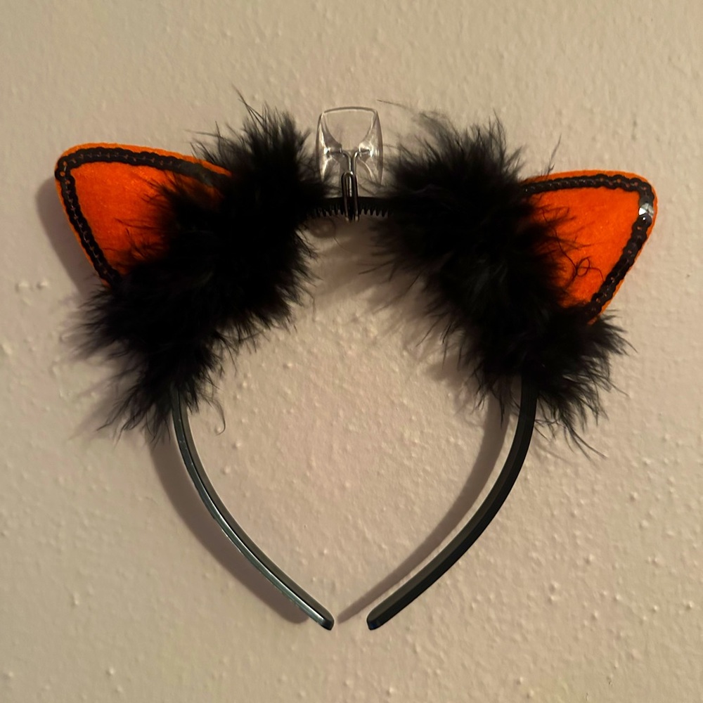 NWOT Halloween cat baby / toddler headband.